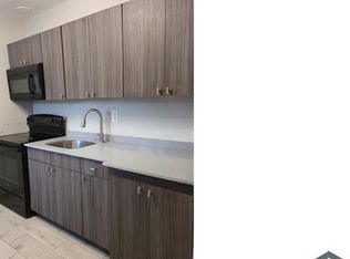 360 NW 8th St APT 8, Pompano Beach, FL 33060