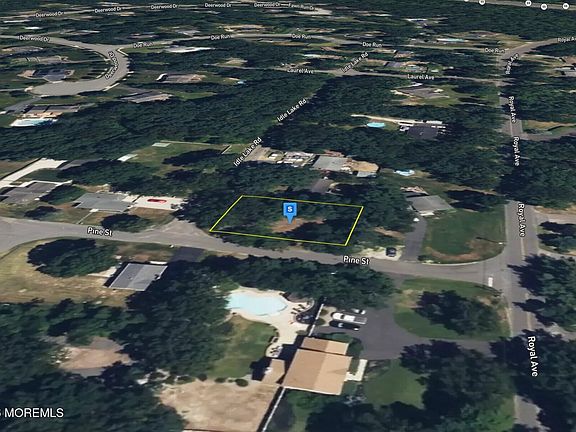 3rd image of 124 Idle Lake Road