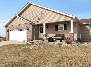 2609 Greystone Estates Pkwy, Shiloh, IL 62221