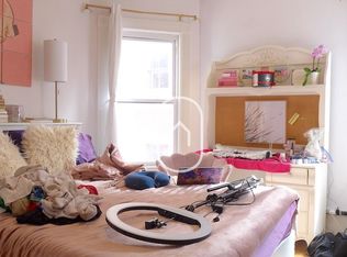 9 Alton Pl, Brookline, MA 02446