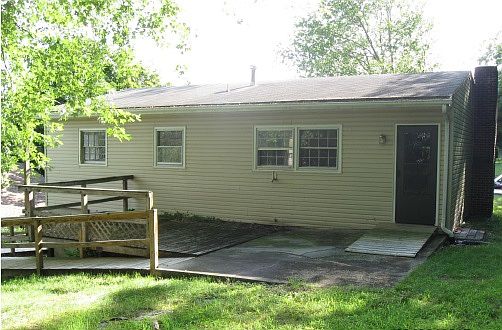 2nd image of 1921 S Stewart Ave