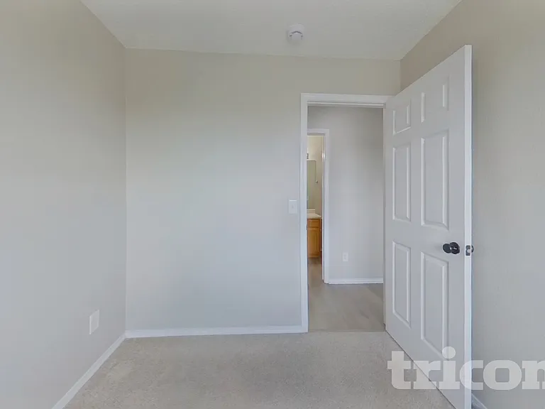 5119 Chaise Dr — Photo 12