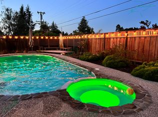 132 Adrian Pl, Los Gatos, CA 95032