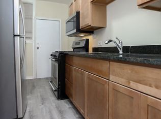 4238 S Michigan Ave #1W, Chicago, IL 60653
