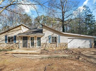 185 Cave Springs Ct, Ellenwood, GA 30294
