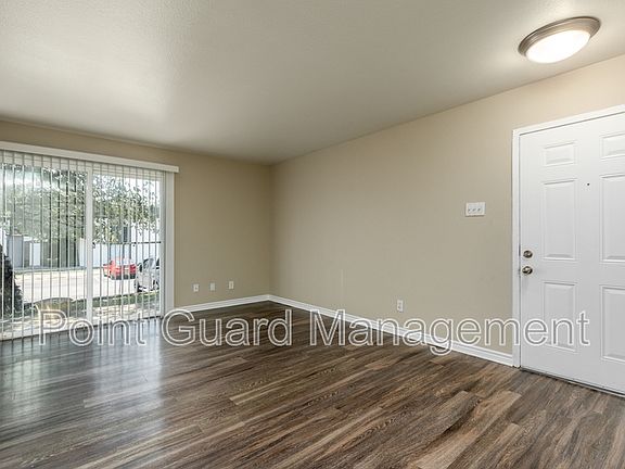 4th image of 4586 W Kiest Blvd APT 1096