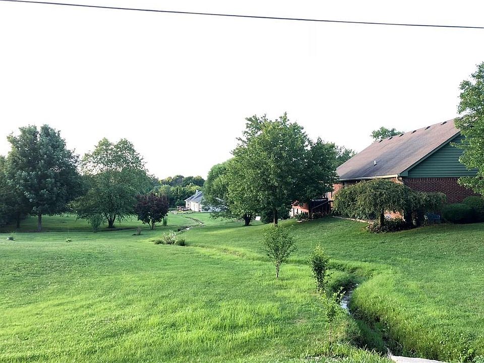 2nd image of 12820 N Bray Rd
