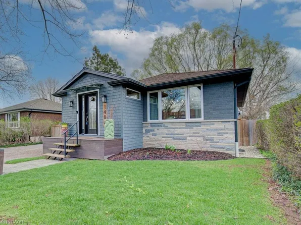 1486 Augustine Dr, Burlington, ON L7P 2N2