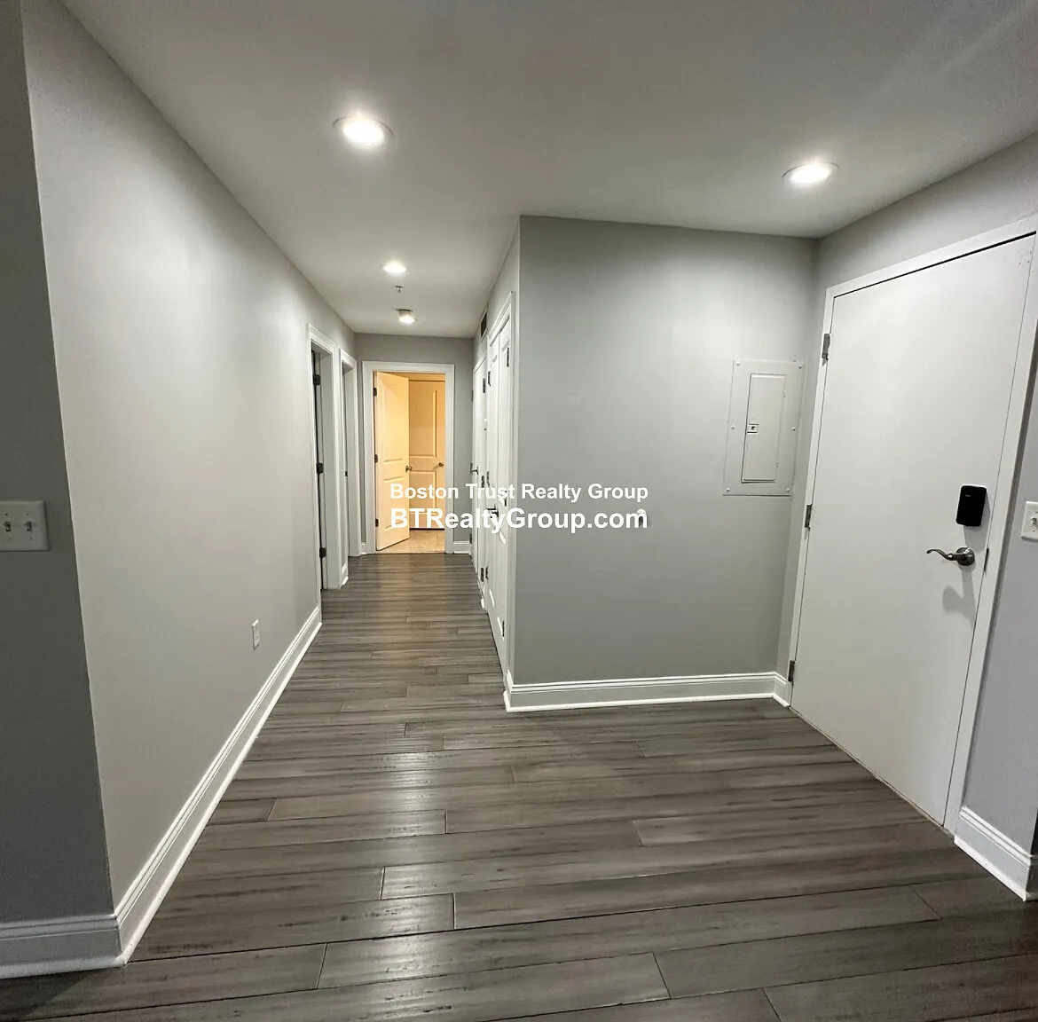 2 bed, 1.0 bath, $2,800 — Photo 3