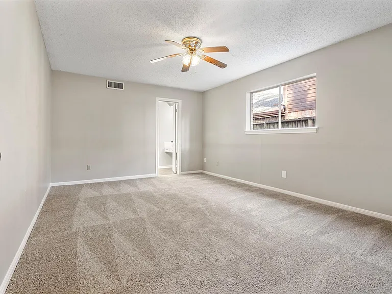 4106 Cypress Hill Dr — Photo 19