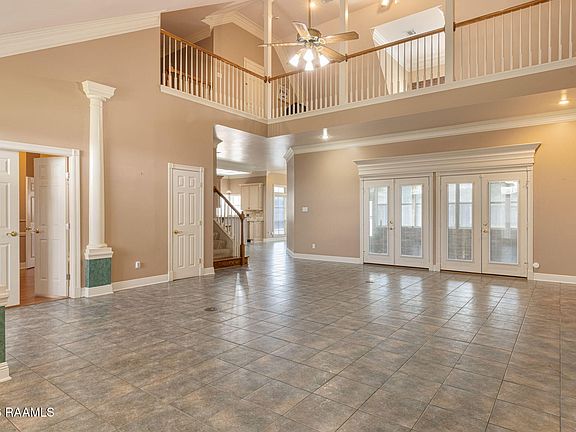 4th image of 106 Rue Beau Soleil