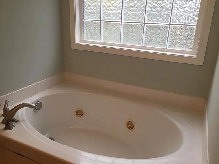 3935 Blairwood St — Photo 14