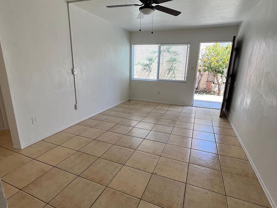 1st image of 3844 Estrella Ave