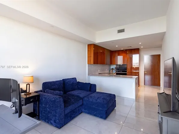 2678 Tigertail Ave #612, Miami, FL 33133