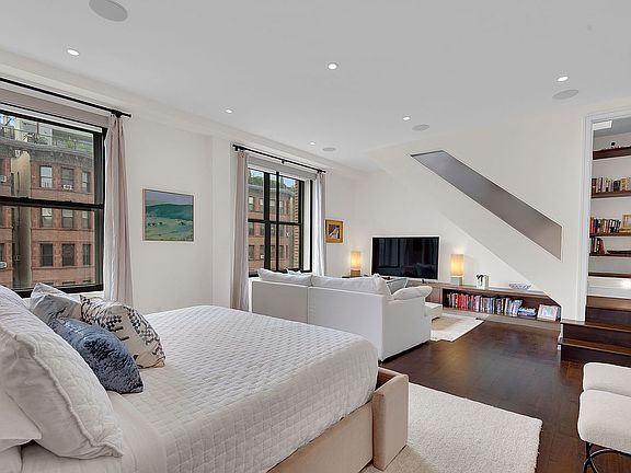 4th image of 51 W 81st St APT 6KL