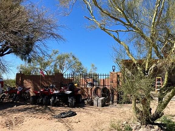 2nd image of 5960 N Calle Kino