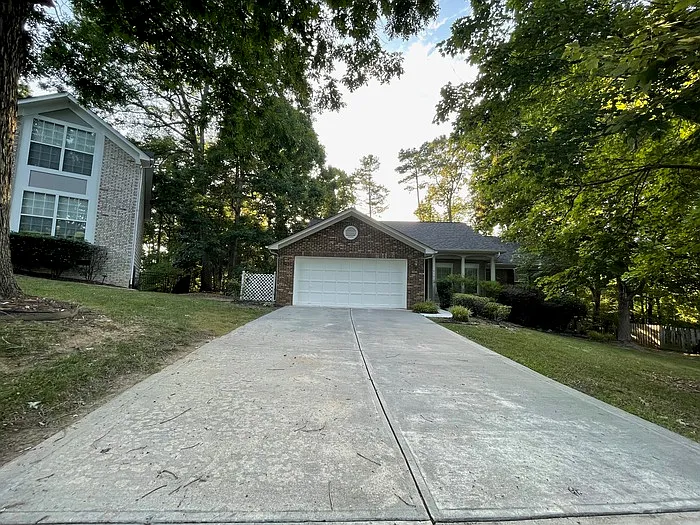 8307 Belstead Brook Ct — Photo 3