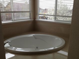 1624 Woodleaf Cir, Roseville, CA