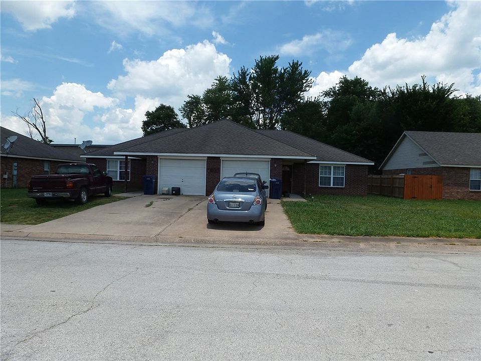 1st image of 2879 Dawn Ct Unit A