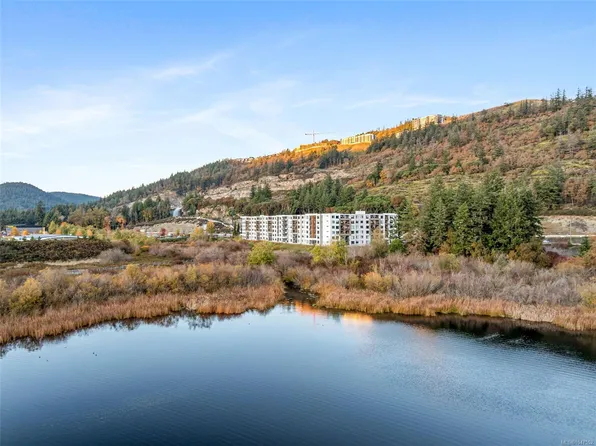 1371 Goldstream Ave #418, Langford, BC V9B 7B4