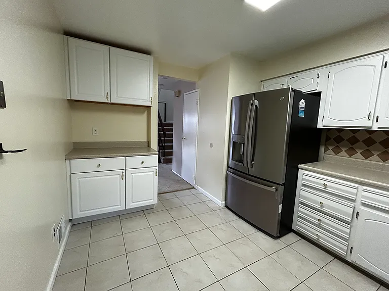 6805 Hana Rd — Photo 5