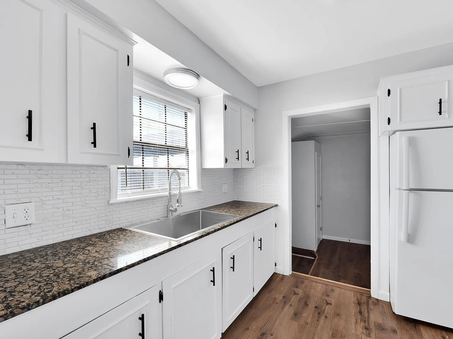 3 bed, 1320 sqft, $1,595 — Photo 4