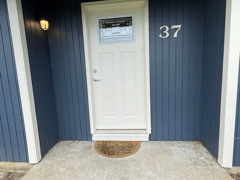 Albany Meadows Apartments — Photo 39