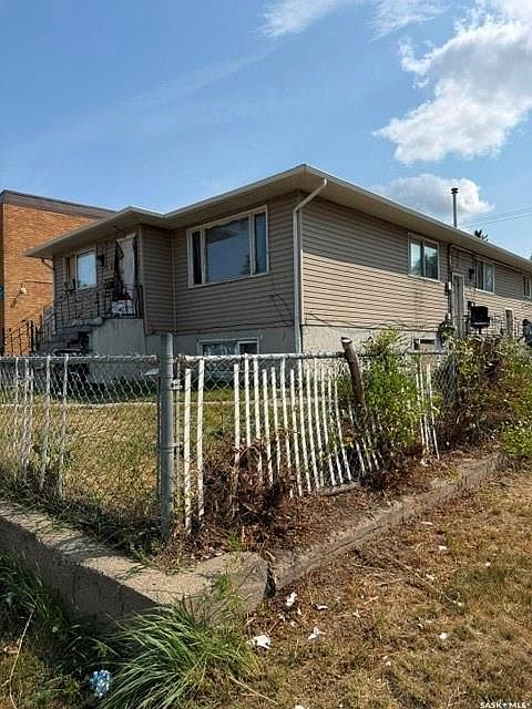 1st image of 1627 22nd STREET W