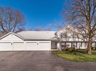 97 Midhurst Ct UNIT 101A, Naperville, IL