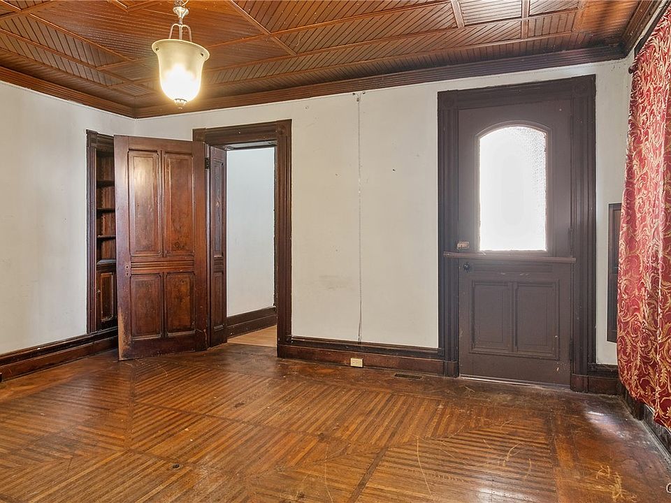 25th image of this home