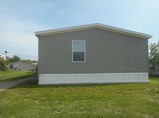 26 Oak Creek Dr, O Fallon, MO 63368