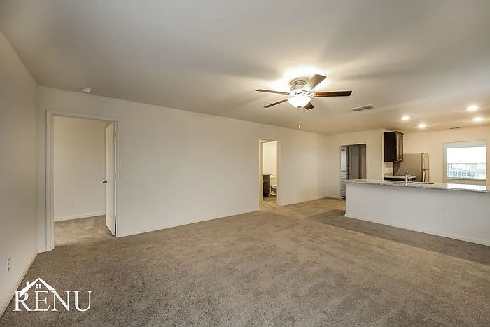 10922 Chatham Ct — Photo 5