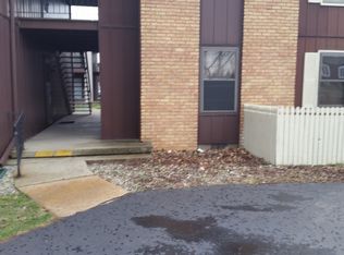 2529 W Monroe St, Springfield, IL 62704