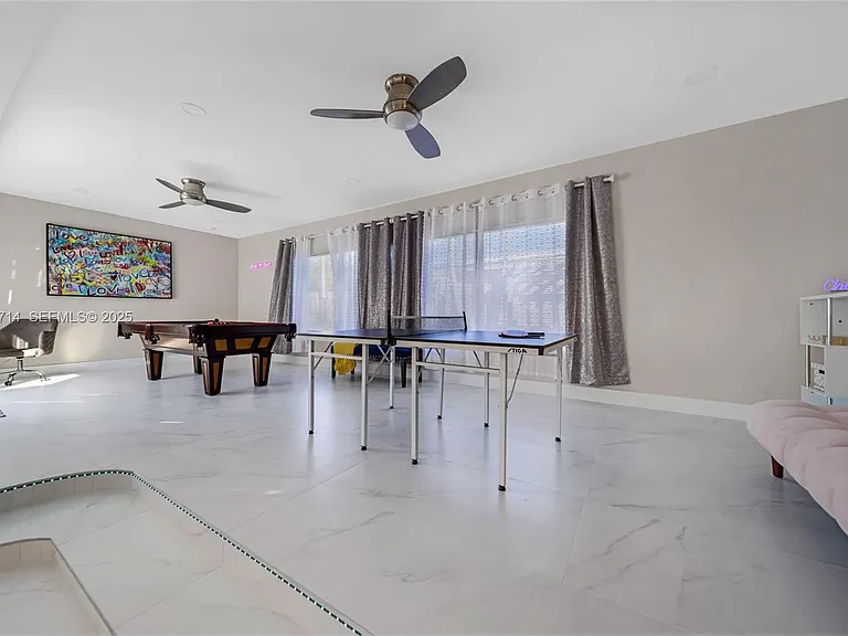 241 Oceanic Ave — Photo 7