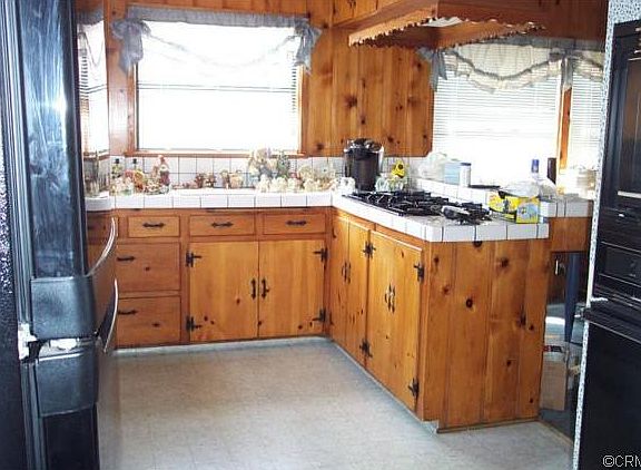 5th image of 6102 Harvey Way