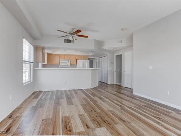 3604 Lisandro St Unit 204, Las Vegas, NV 89108