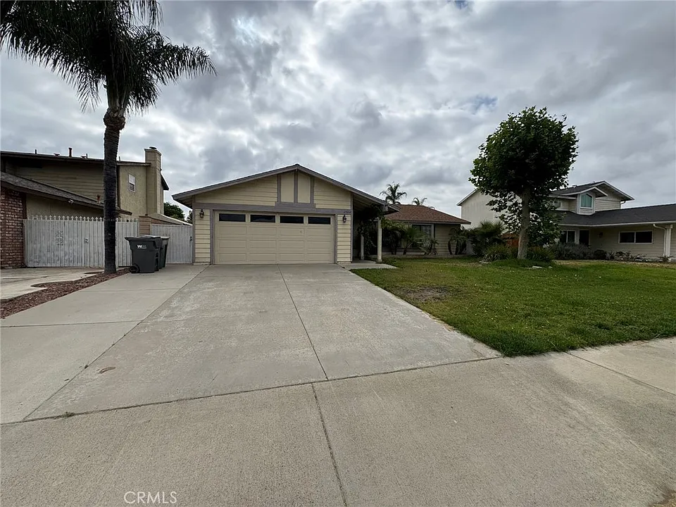 29664 Squaw Valley Dr