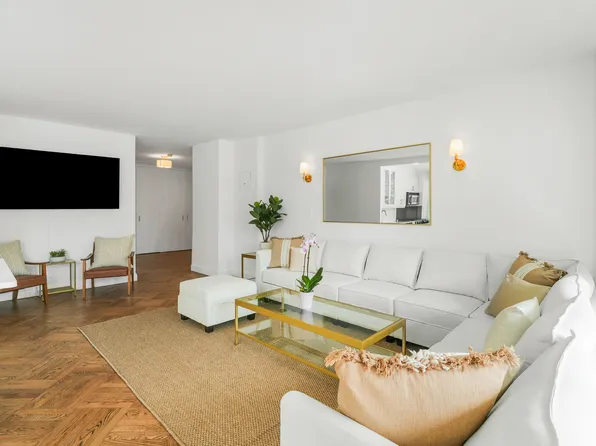 171 East 84th Street image 3 of 19