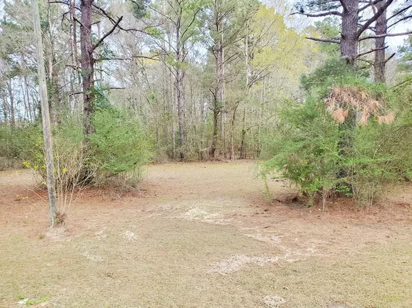 4001 Moultrie Rd, Albany, GA 31705