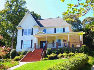 1058 13th Avenue Pl NW, Hickory, NC 28601