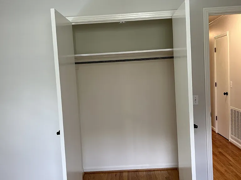 810 Davis Dr — Photo 11
