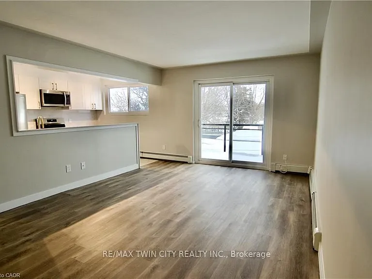 122 6th Ave #304 — Photo 10