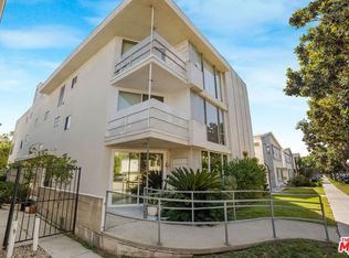 248 S Doheny Dr UNIT 3, Beverly Hills, CA 90211