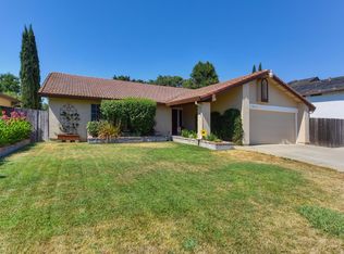 9065 Lismore Dr, Elk Grove, CA 95624
