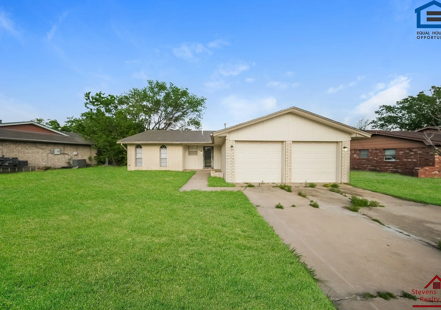 $250 off first months rent | A Home You Will Love — Photo 1