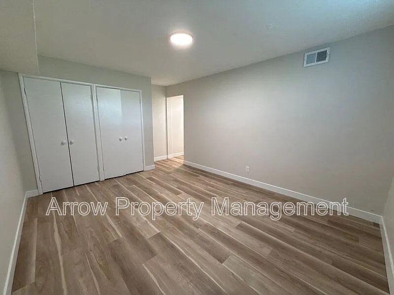 2 bed, 1.0 bath, 790 sqft, $795 — Photo 4