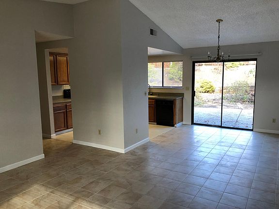 4th image of 4152 S Royal Links Cir