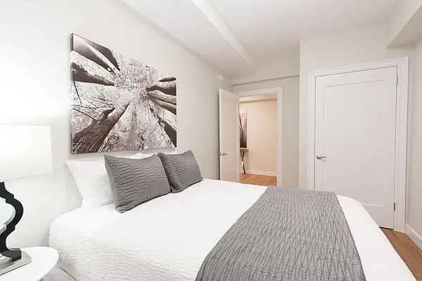 Rented by Stonehenge NYC LLC | media 6