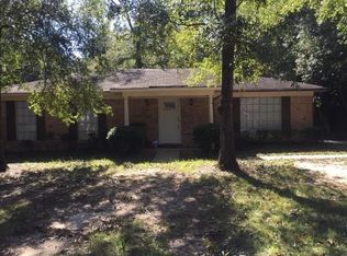 5521 Yucca Dr, Mobile, AL 36693