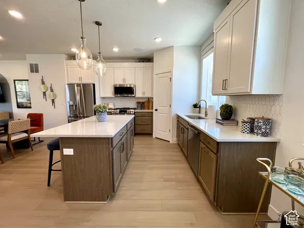 981 N Hay Ln W #36, Farmington, UT 84025